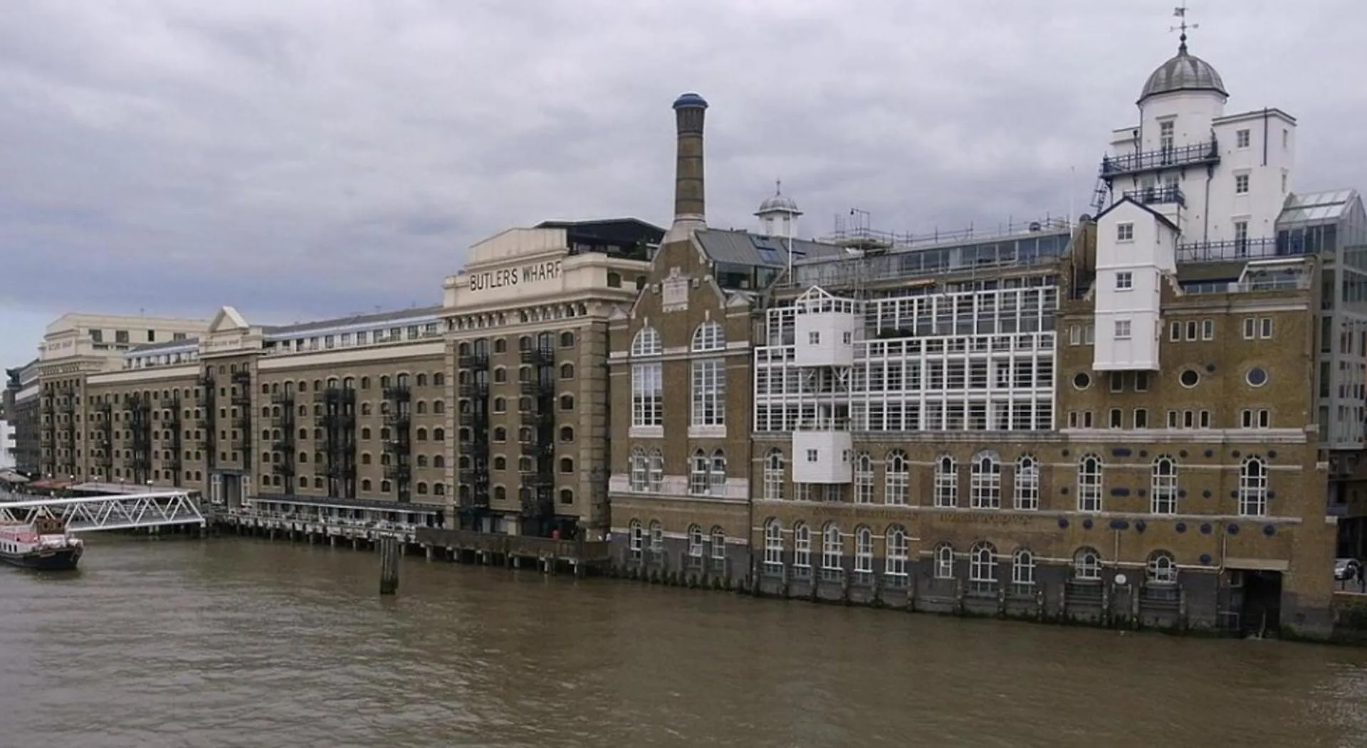 Bermondsey London 3 People Apartment Peaceful